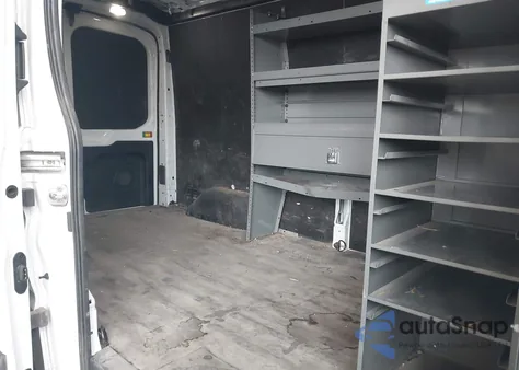 2023 Ford Transit-250 z USA, uszkodzony, nr VIN 1FTBR1C86PKB70724